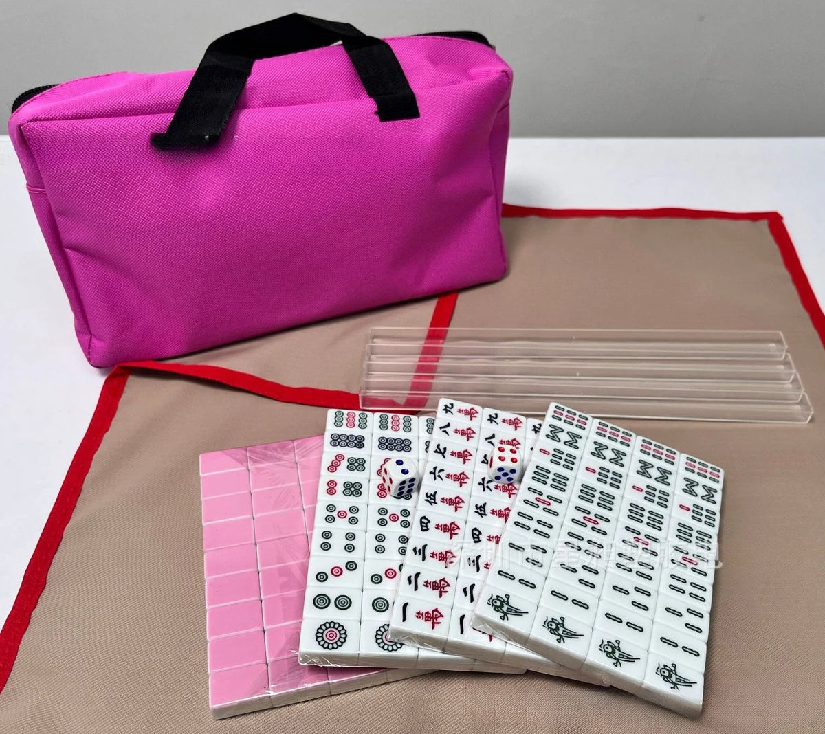 Mahjong set with handbag, 144 tiles (14 of 14)