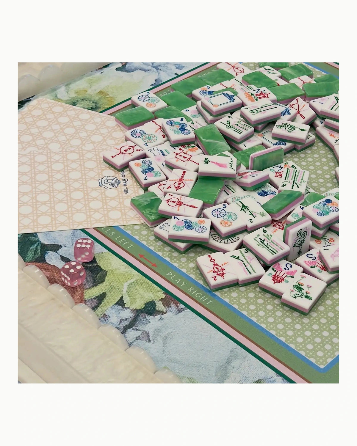 Luxury American Mahjong Tiles - Camellia — 3/4