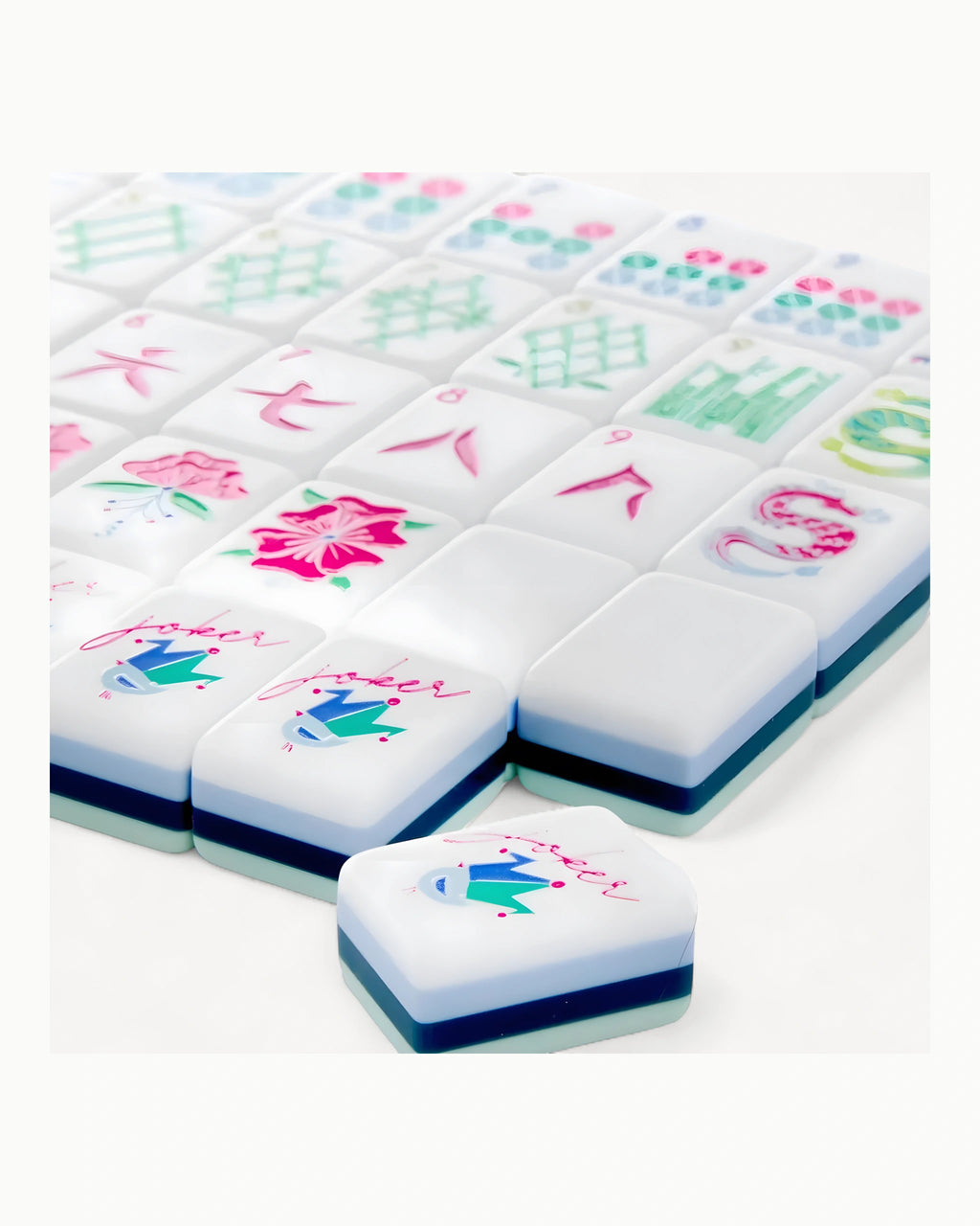 Cyan Acrylic Mahjong Set - Iris — 3/4