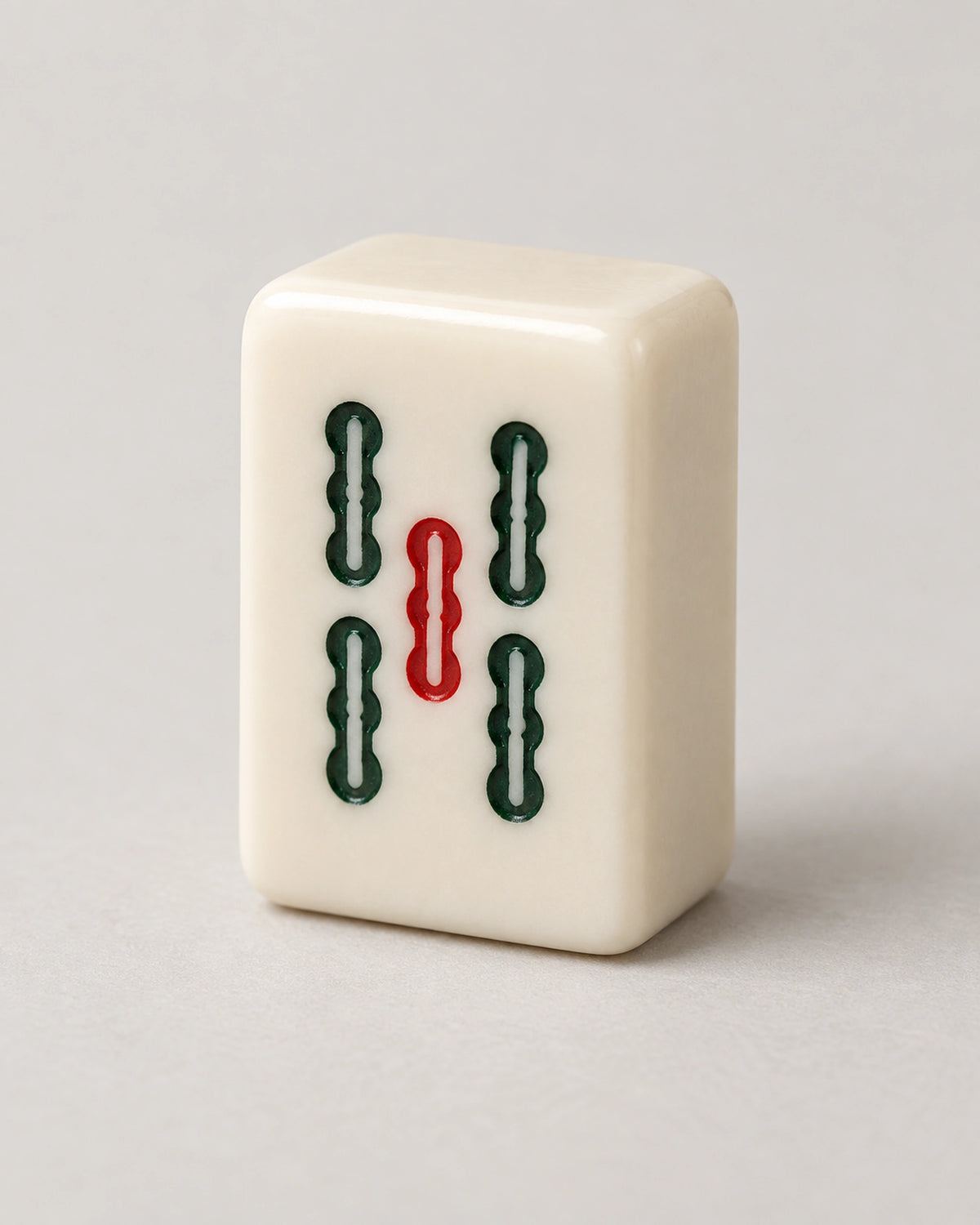 Mahjong Set with Antique Box - Ginger — Single tile detail